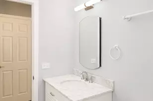 3 Whitehall Ct, Streamwood, IL 60107 - Photo 14
