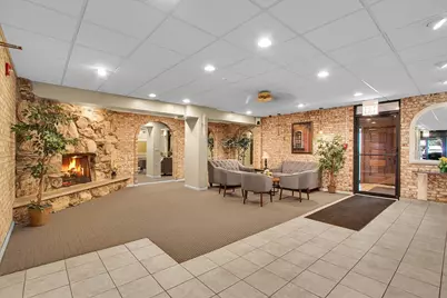 7525 W Lawrence Avenue #505, Harwood Heights, IL 60706 - Photo 6