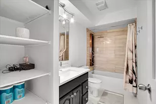 7525 W Lawrence Ave, Harwood Heights, IL 60706 - Photo 24