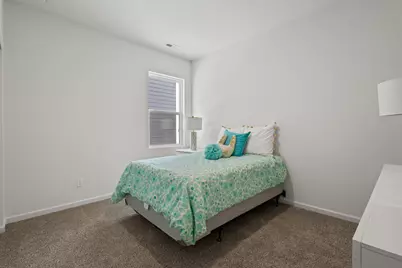 2913 Old Castle Road, Joliet, IL 60435 - Photo 22