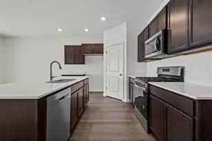 2913 Old Castle Rd, Joliet, IL 60435 - Photo 10