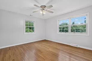 2100 Stirling Rd, Bannockburn, IL 60015 - Photo 24