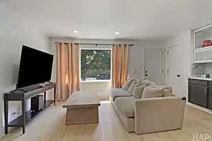 5338 W Kinzie St, Chicago, IL 60644 - Photo 2