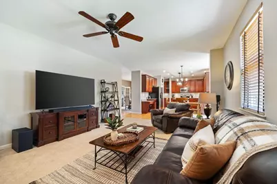 2815 Forest Creek Lane, Naperville, IL 60565 - Photo 16