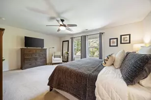 2815 Forest Creek Ln, Naperville, IL 60565 - Photo 24