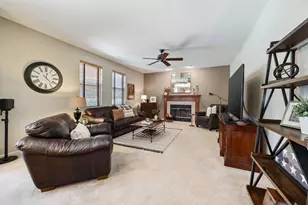 2815 Forest Creek Ln, Naperville, IL 60565 - Photo 14