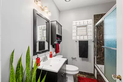 6141 N Maplewood Avenue, Chicago, IL 60659 - Photo 16
