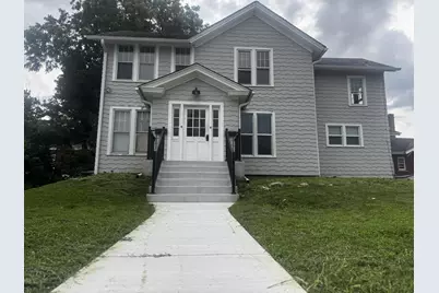 105 University Street #1, Harvard, IL 60033 - Photo 2