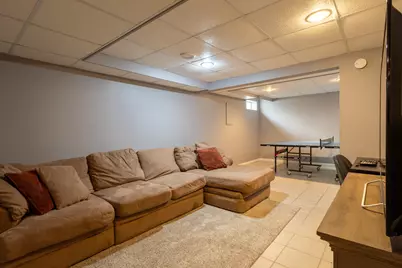 1122 S Benson Boulevard, Freeport, IL 61032 - Photo 32