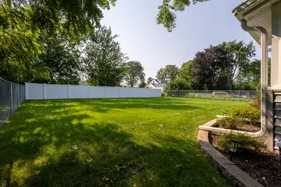 1122 S Benson Boulevard, Freeport, IL 61032 - Photo 40