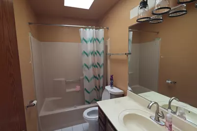 2166 Jordan Lane, Elgin, IL 60123 - Photo 16