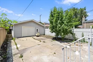 3504 S Maplewood Ave, Chicago, IL 60632 - Photo 30