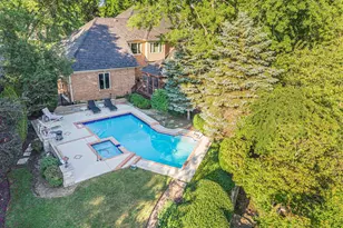 5841 Goldeneye Dr, Long Grove, IL 60047 - Photo 2