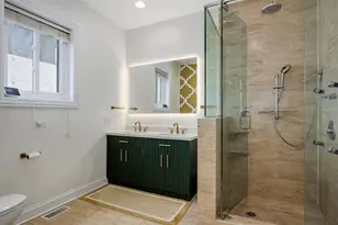 2342 W Montana St, Chicago, IL 60647 - Photo 16