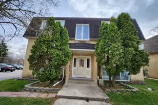 7111 170th St, Tinley Park, IL 60477 - Photo 1