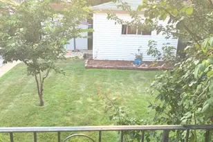 10632 S Ave L, Chicago, IL 60617 - Photo 12