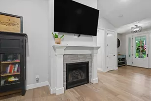 4906 Chestnut Grove Dr, Champaign, IL 61822 - Photo 6
