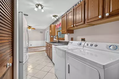 701 W Maude Avenue, Arlington Heights, IL 60004 - Photo 10