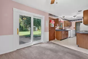 701 W Maude Ave, Arlington Heights, IL 60004 - Photo 8