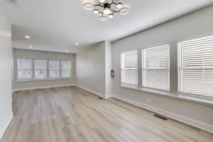 1912 S 4th Ave, Maywood, IL 60153 - Photo 8