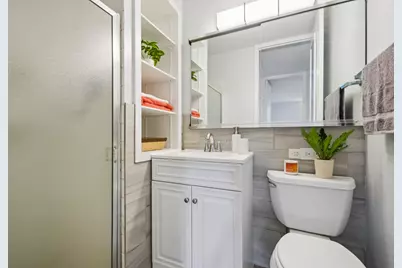 5401 S Hyde Park Boulevard #401, Chicago, IL 60615 - Photo 16