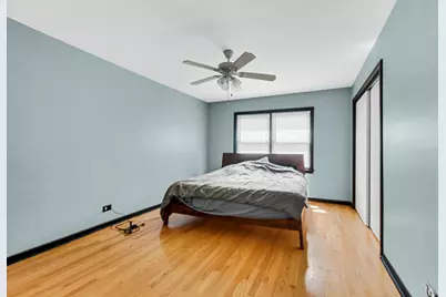 11530 S Campbell Avenue, Chicago, IL 60655 - Photo 16
