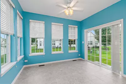 957 Laguna Lane, Pingree Grove, IL 60140 - Photo 12