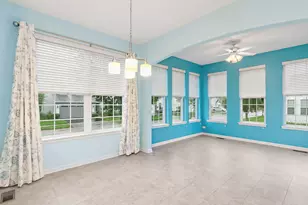 957 Laguna Ln, Pingree Grove, IL 60140 - Photo 10