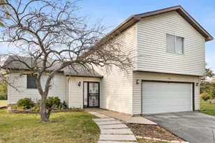 5646 Fernwood Ct, Matteson, IL 60443 - Photo 1