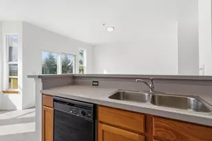 1363 Chestnut Ln, Yorkville, IL 60560 - Photo 10