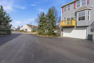 1363 Chestnut Ln, Yorkville, IL 60560 - Photo 32