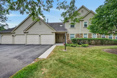 2789 Glasgow Court #Z2, Schaumburg, IL 60194 - Photo 1