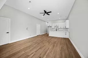 4543 S Ellis Ave, Chicago, IL 60653 - Photo 4