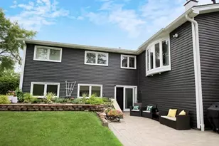 500 Redwood Ln, Schaumburg, IL 60193 - Photo 30