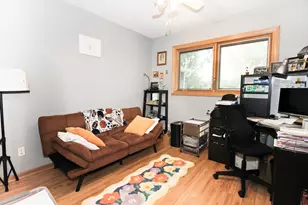 500 Redwood Ln, Schaumburg, IL 60193 - Photo 14