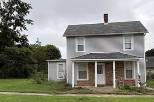 463 Howard St, Marseilles, IL 61341 - Photo 1