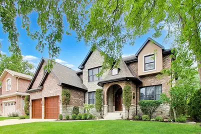1301 N Chicago Avenue, Arlington Heights, IL 60004 - Photo 2
