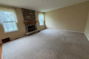 4604 McLaren Dr, Oswego, IL 60543 - Photo 8