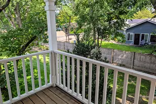 326 Stillwater Ct, Wauconda, IL 60084 - Photo 8