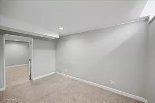 1S291 Michigan Ave, Villa Park, IL 60181 - Photo 28