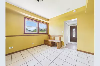 2716 N 75th Court, Elmwood Park, IL 60707 - Photo 14