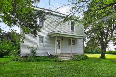 1112 N 33rd Road, Utica, IL 61373 - Photo 2
