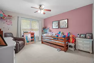 2404 Bainbridge Blvd, West Chicago, IL 60185 - Photo 22