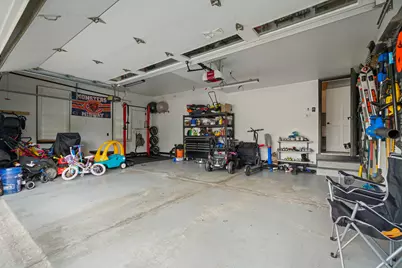 2404 Bainbridge Boulevard, West Chicago, IL 60185 - Photo 34