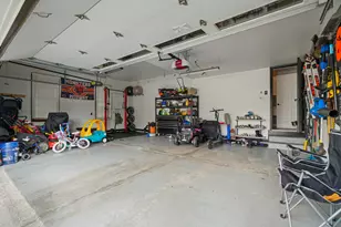 2404 Bainbridge Blvd, West Chicago, IL 60185 - Photo 34