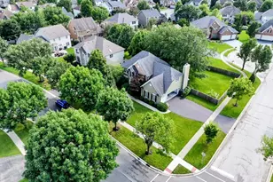 2404 Bainbridge Blvd, West Chicago, IL 60185 - Photo 36