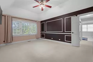 2404 Bainbridge Blvd, West Chicago, IL 60185 - Photo 16