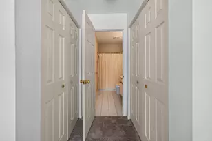 319 Windsor Ct, South Elgin, IL 60177 - Photo 16