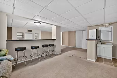 319 Windsor Court #B, South Elgin, IL 60177 - Photo 24
