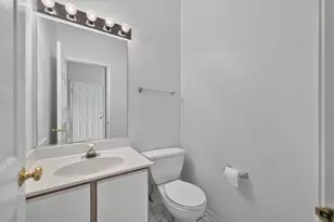319 Windsor Ct, South Elgin, IL 60177 - Photo 10
